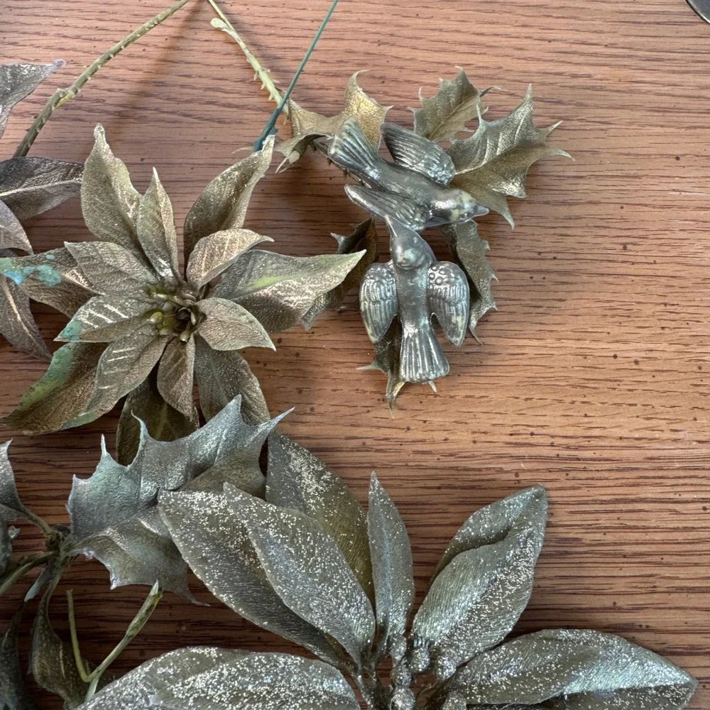 Vintage Metallic Gold‎ Artificial Poinsettia Holly Berry Picks Christmas Decor
